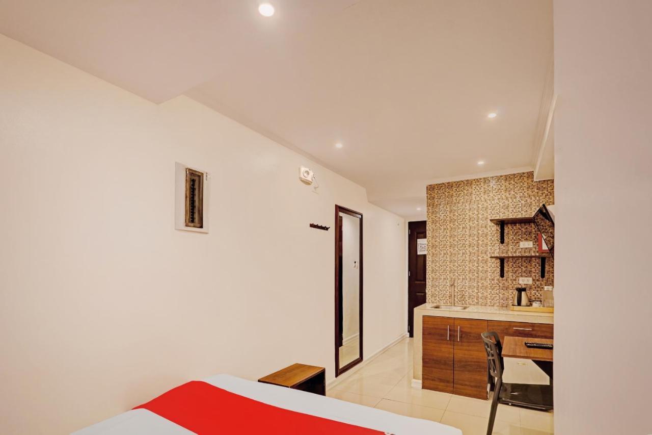 Super Oyo Capital O 232 Nest Nano Suites Fort Makati City Exterior photo