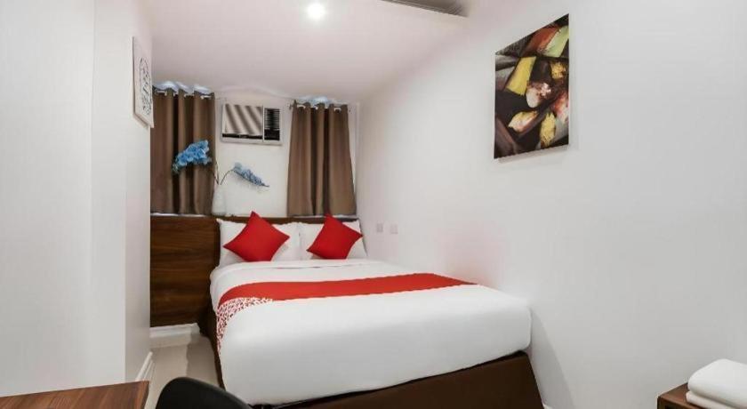 Super Oyo Capital O 232 Nest Nano Suites Fort Makati City Exterior photo